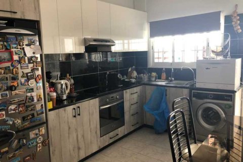 3 bedrooms House in Limassol, Cyprus No. 77162 3