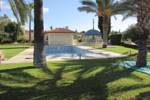 5 bedrooms House in Pyrgos, Cyprus No. 77159 4