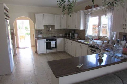 5 bedrooms House in Pyrgos, Cyprus No. 77159 5