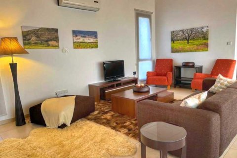 3 bedrooms House in Maroni, Cyprus No. 77169 6