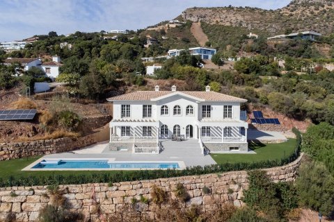 6 dormitorios Villa en Benahavís, Spain No. 27037 1