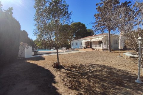 4 dormitorios Villa en Los Balcones, Spain No. 26986 2