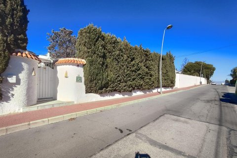 4 dormitorios Villa en Los Balcones, Spain No. 26986 24