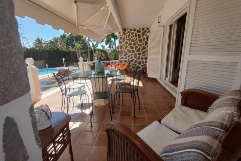 4 dormitorios Villa en Los Balcones, Spain No. 26986 10