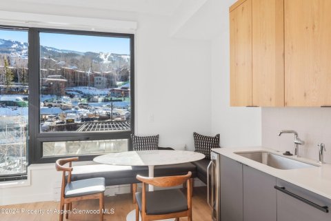 2 dormitorios Condominio  en Snowmass Village, USA No. 62136 2