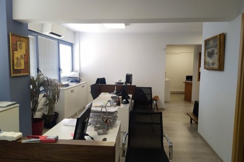 66m² Commercial property à Thessaloniki, Greece No. 56538 11