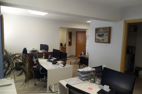 66m² Commercial property in Thessaloniki, Greece No. 56538 13