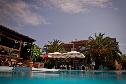 1260m² Hotel in Chalkidiki, Greece No. 56539 14