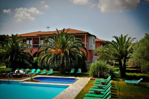 1260m² Hotel in Chalkidiki, Greece No. 56539 8