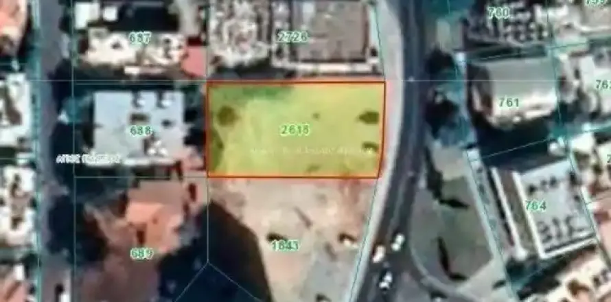 1022m² Land in Nicosia, Cyprus No. 35537