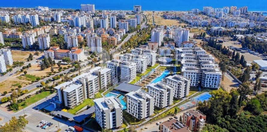 0+4 Apartment in Konyaalti, Turkey No. 13757