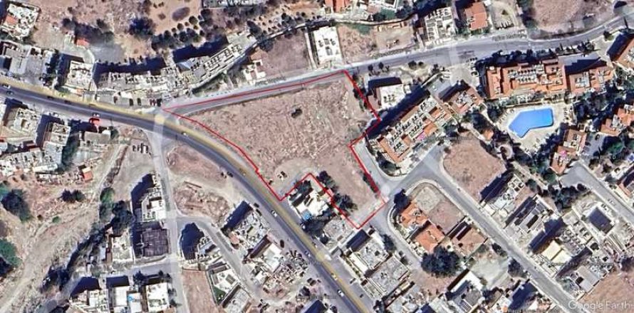 6270m² Land in Agia Marinouda, Cyprus No. 76337