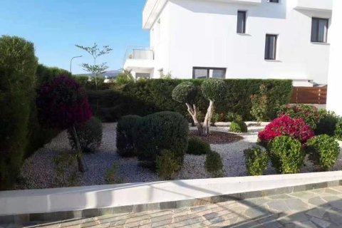 4 bedrooms Villa in Pegeia, Cyprus No. 66569 8