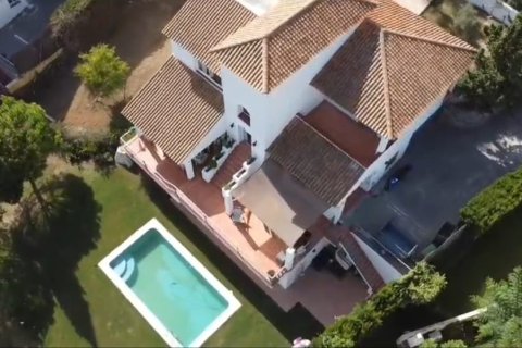 5 dormitorios Villa en Sotogrande, Spain No. 27442 1