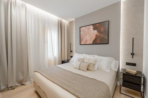 3 bedrooms Apartment in Madrid, Spain No. 27481 17