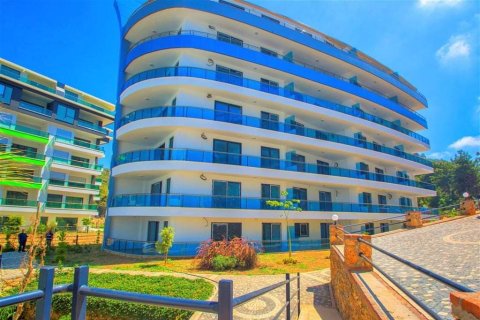 2+1 Apartment in Kargicak, Turkey No. 13161 13