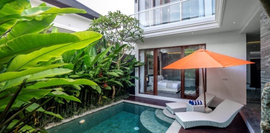 3 bedrooms Villa in Seminyak, Indonesia No. 23136