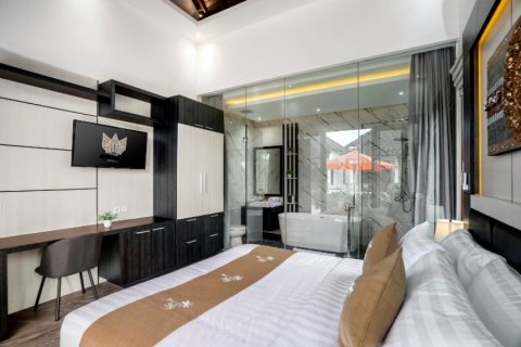 3 bedrooms Villa in Seminyak, Indonesia No. 23136 6