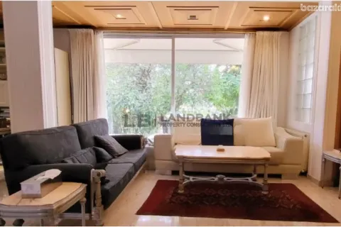 5 bedrooms House in Nicosia, Cyprus No. 63122 2