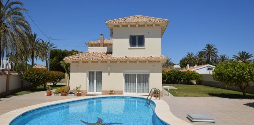 Studio Villa à Cabo Roig, Spain No. 25096