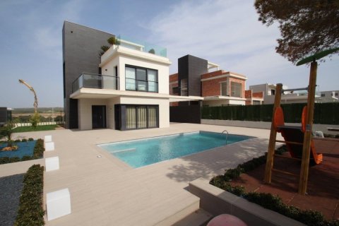 157.00m² Villa en Campoamor, Spain No. 25110 1