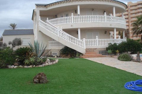 6 bedrooms Villa in La Manga del Mar Menor, Spain No. 26097 10