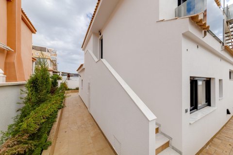 4 chambres Villa à Torrevieja, Spain No. 26654 8