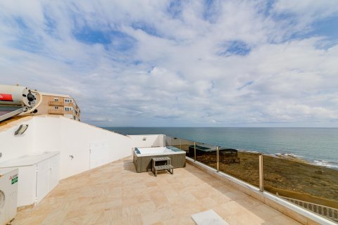 4 bedrooms Villa in Torrevieja, Spain No. 26654 7