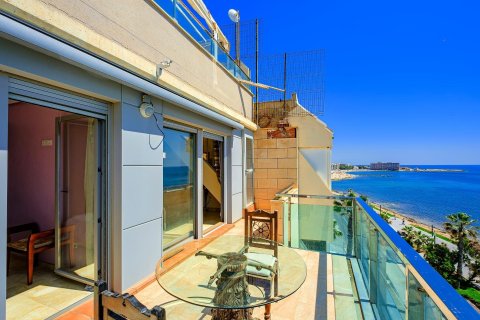 3 dormitorios Penthouse en Torrevieja, Spain No. 26610 3