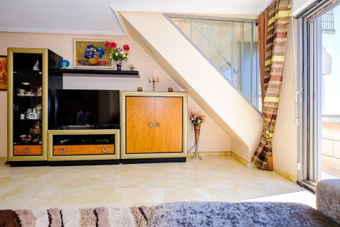 3 dormitorios Penthouse en Torrevieja, Spain No. 26610 19