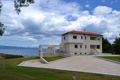 7 bedrooms Villa in Chalkidiki, Greece No. 59203 23