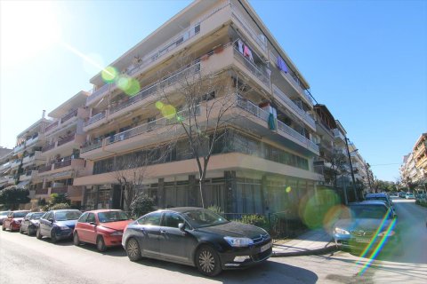 702m² Commercial property à Pylaia, Greece No. 59847 3