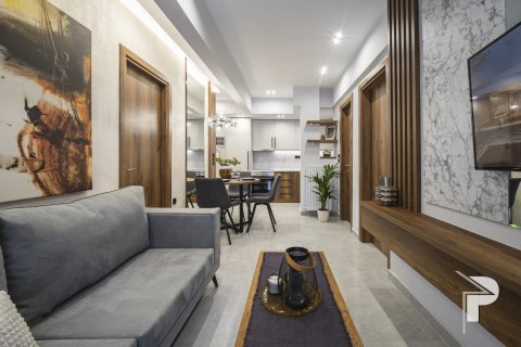 67m² Appartement à Polichni, Greece No. 55673 1