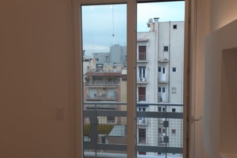 70m² Apartment en Athens, Greece No. 55677 19