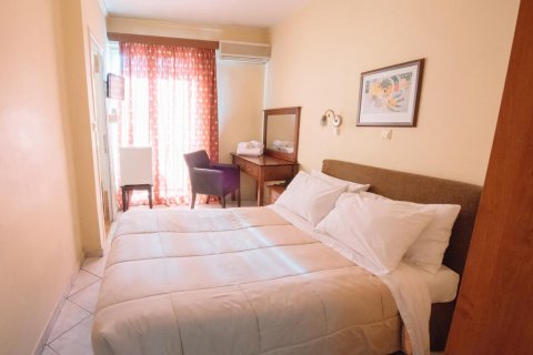 800m² Hotel en Patras, Greece No. 57568 15