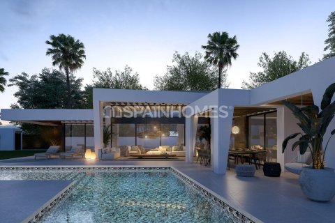 4 bedrooms Villa in Marbella, Spain No. 75795 7