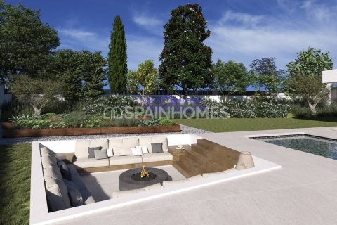 4 bedrooms Villa in Marbella, Spain No. 75795 9