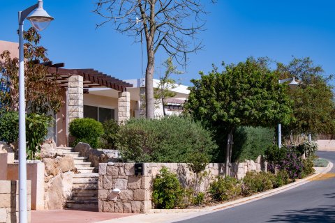 3 bedrooms Villa in Paphos, Cyprus No. 65233 10