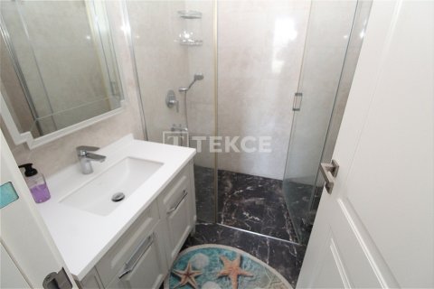 3+1 Apartment in Beylikduezue, Turkey No. 76369 5