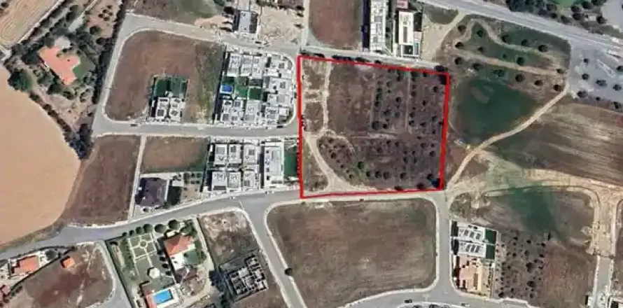 9867m² Land en Nicosia, Cyprus No. 35490