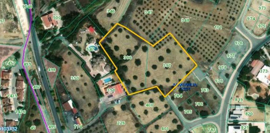 7758m² Land en Tseri, Cyprus No. 75885