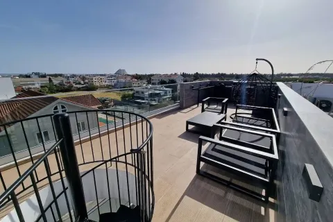 3 bedrooms Penthouse in Limassol, Cyprus No. 40414 17