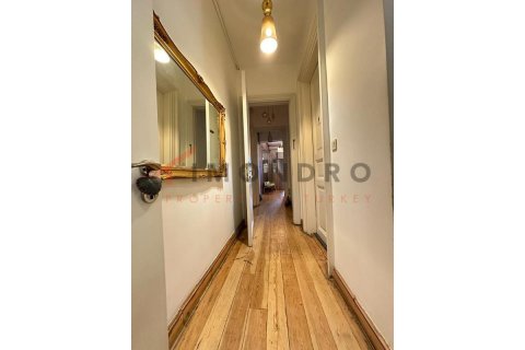 3+1 Apartment in Beyoglu, Turkey No. 21432 13