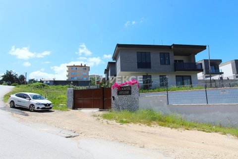 4+1 Villa en Bursa, Turkey No. 21428 6