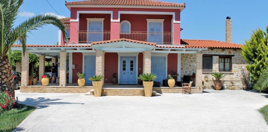 5 bedrooms House in Zakynthos, Greece No. 60221