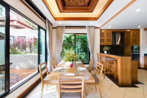 5 bedrooms Villa in Phuket, Thailand No. 2739 20