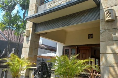 5 bedrooms House in Denpasar, Indonesia No. 22729 1