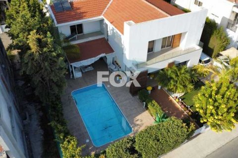 4 dormitorios Villa en Limassol, Cyprus No. 73690 3