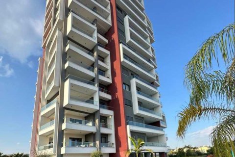 3 dormitorios Apartment en Mouttagiaka, Cyprus No. 74164 3