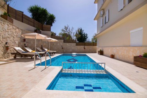 260m² Villa en Rethymno, Greece No. 55956 11